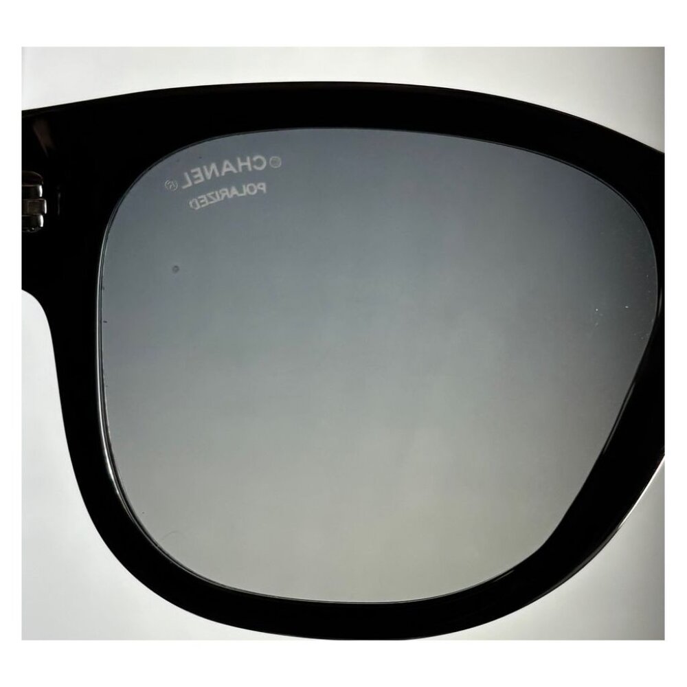 CHANEL Signature 5270 501/s8 Black & Silver /Gray Polarized - Picture 8 of 8